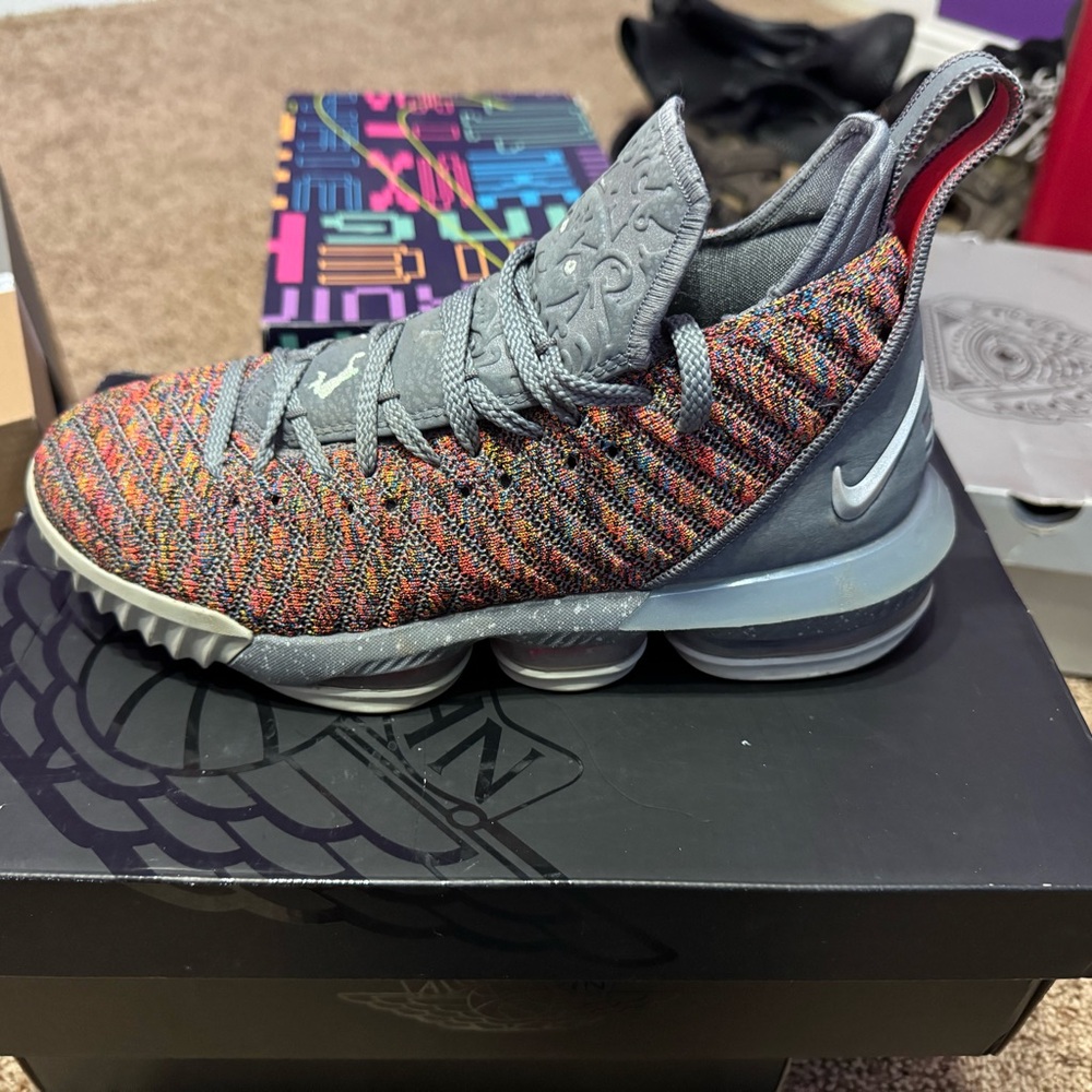 Nike Multicolor Knit Sneakers